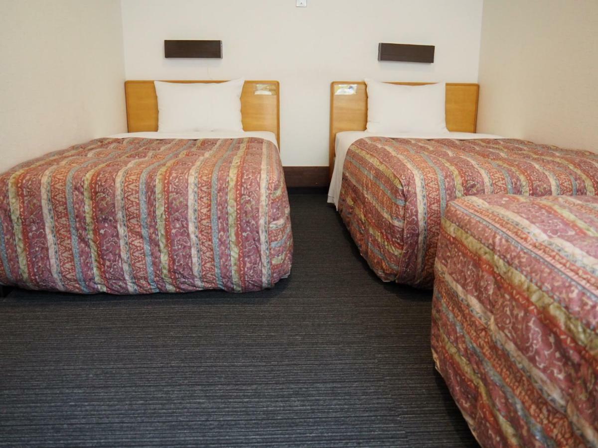 Hotel Tetora Ikebukuro Токио Экстерьер фото